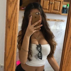 Meet your Posher, Cilena